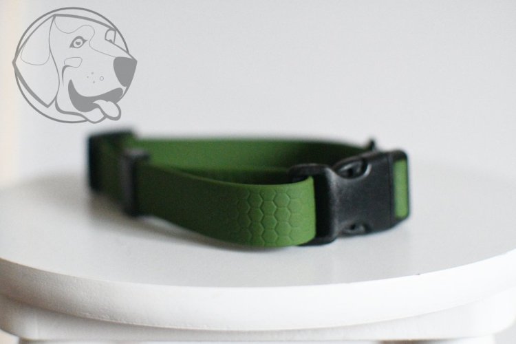 OBOJEK HEXA 20 MM PLASTOVÝ TROJZUBEC - Barva: Zelená, Velikost obojku: Velký