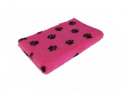 Originál VetBed deka pro psa  (růžové – černé a světle šedé tlapky) 160 cm x 100 cm