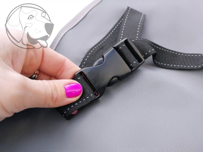 Ochranný kryt pro přepravu psů Kardibag Protect Plus s překrytím - černý L