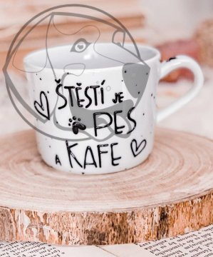 Originální porcelánový hrneček ,, štěstí je pes a kafe" 360 ml