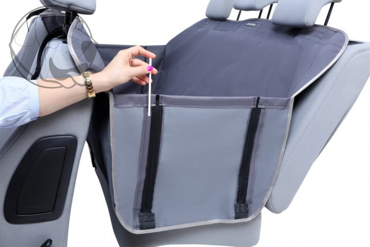 Ochranný kryt pro přepravu psů Anti Slip s bočnicemi na zip - M  133cm x 157cm - Barva: šedá