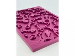 SodaPup lízací podložka rybičky malá 18 x 13cm – fialová