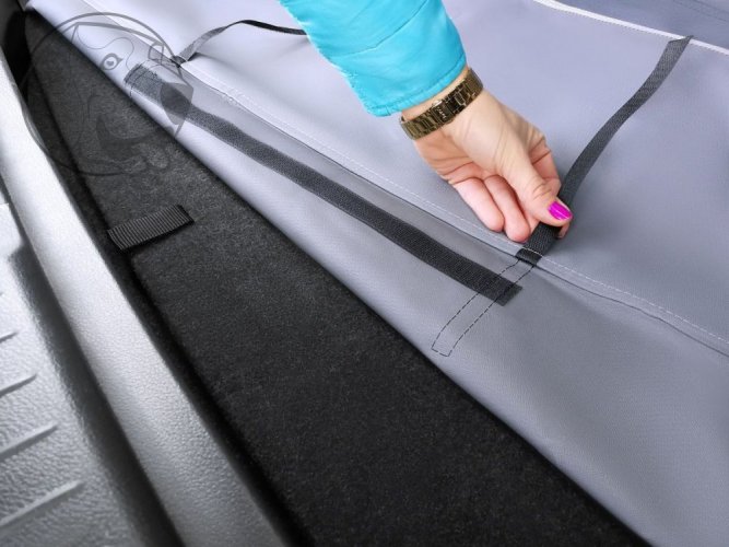Ochranný kryt pro přepravu psů Kardibag Protect Plus s překrytím - černý L